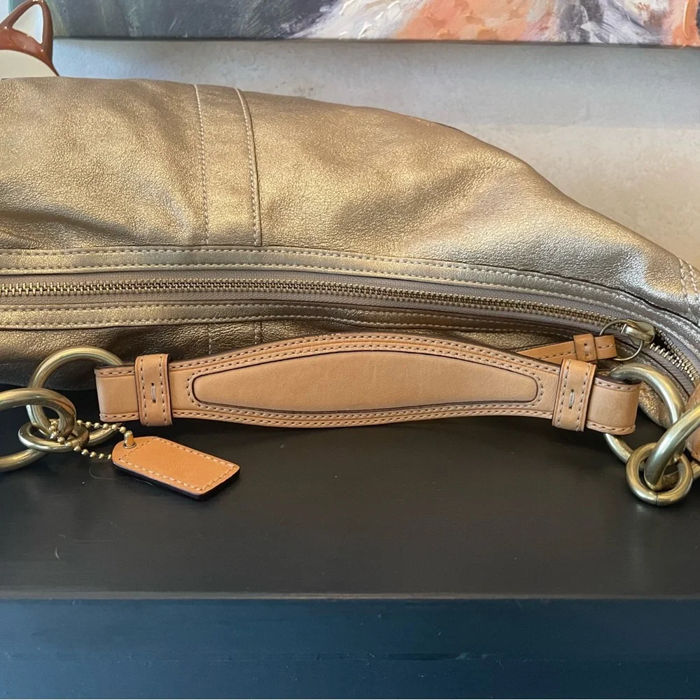 Light Gold Coach Purse - Picture 6 of 8